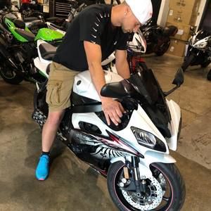 Meet your Posher, Brett